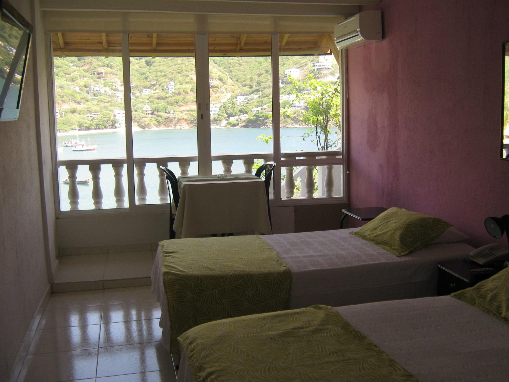 Hotel Bahia Таганга Экстерьер фото